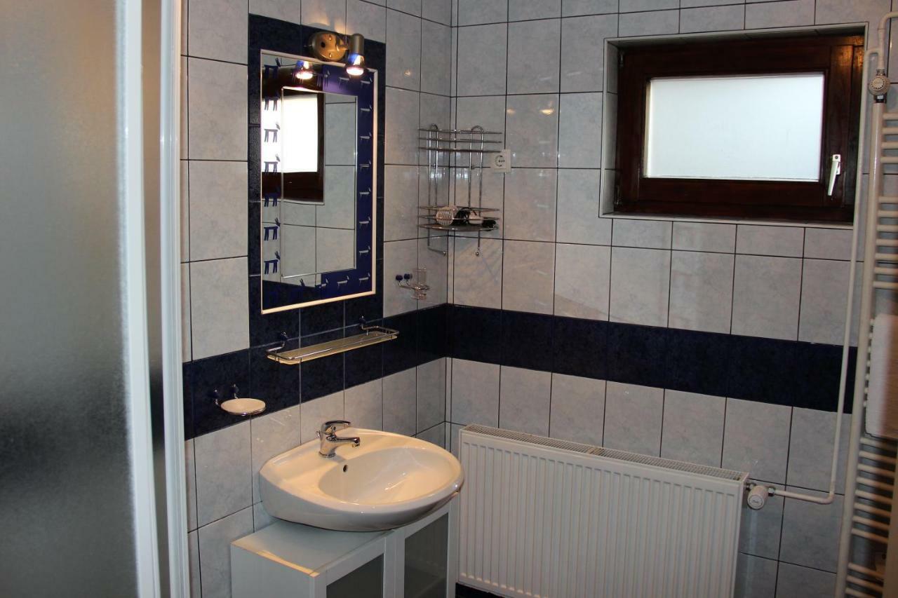 קרנייסקה גורה Apartments Koblar מראה חיצוני תמונה
