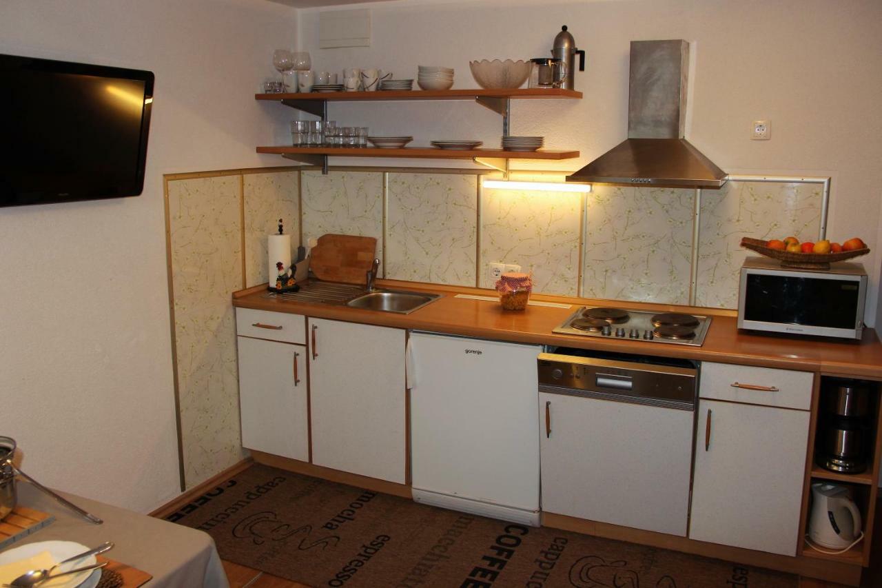קרנייסקה גורה Apartments Koblar מראה חיצוני תמונה