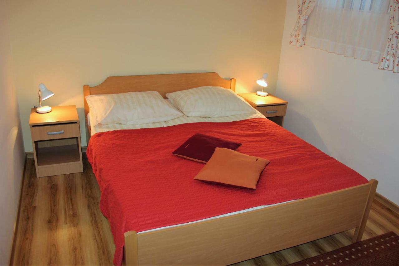קרנייסקה גורה Apartments Koblar מראה חיצוני תמונה