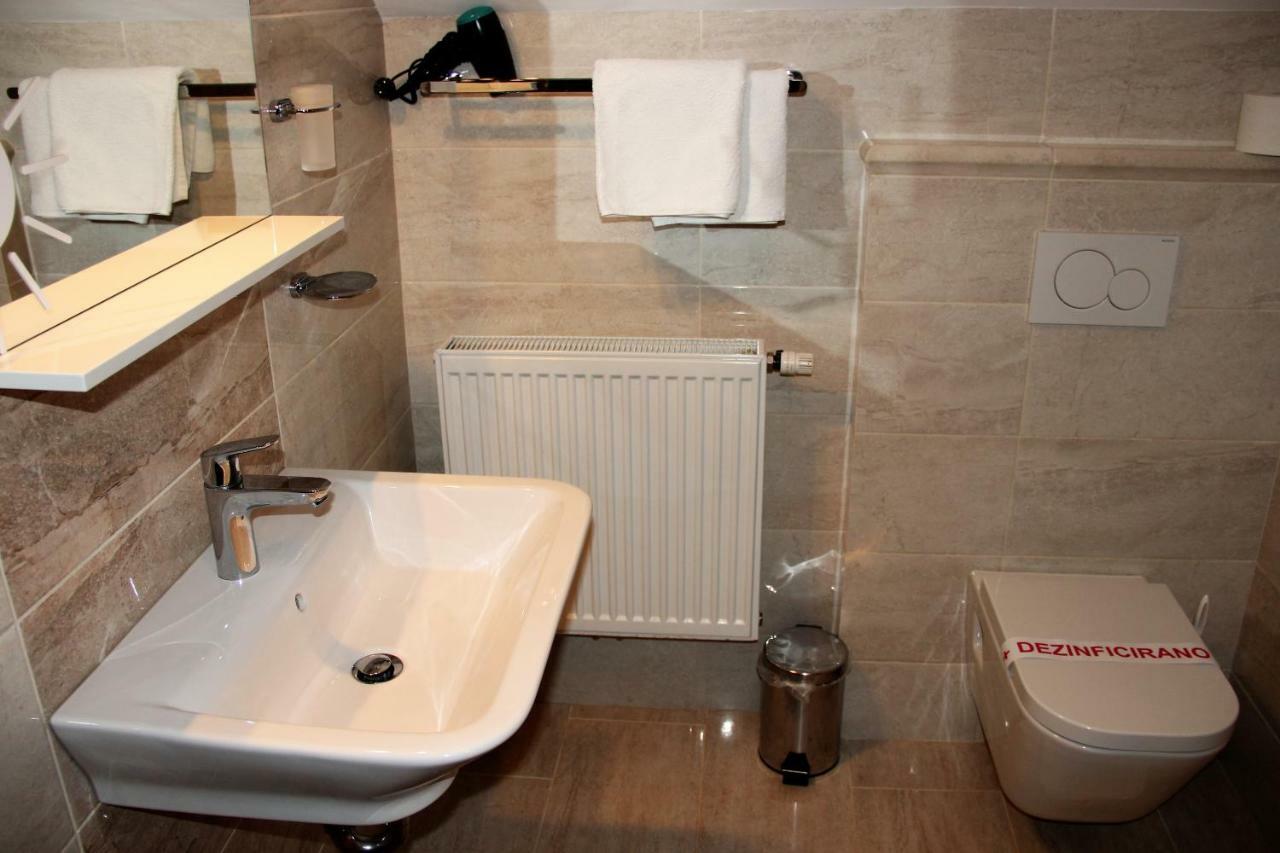 קרנייסקה גורה Apartments Koblar מראה חיצוני תמונה