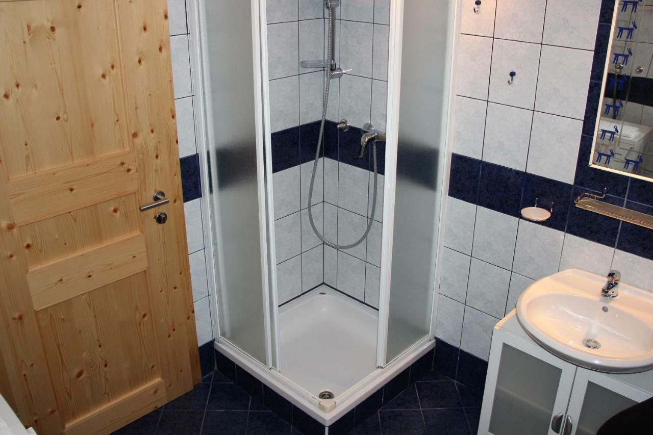 קרנייסקה גורה Apartments Koblar מראה חיצוני תמונה